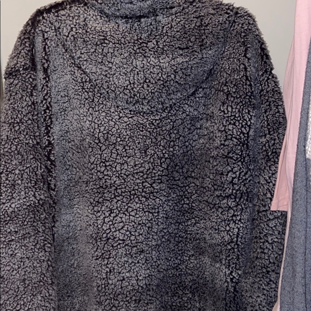 Gray Sherpa - Picture 3 of 3